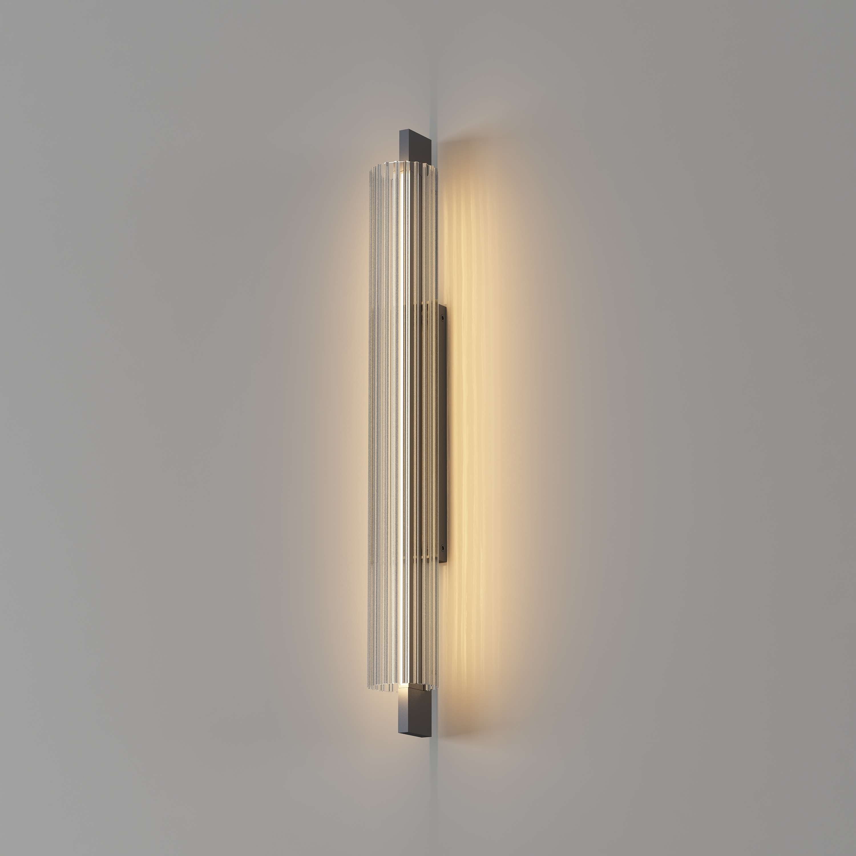 Pilar Medium 700 Wall light