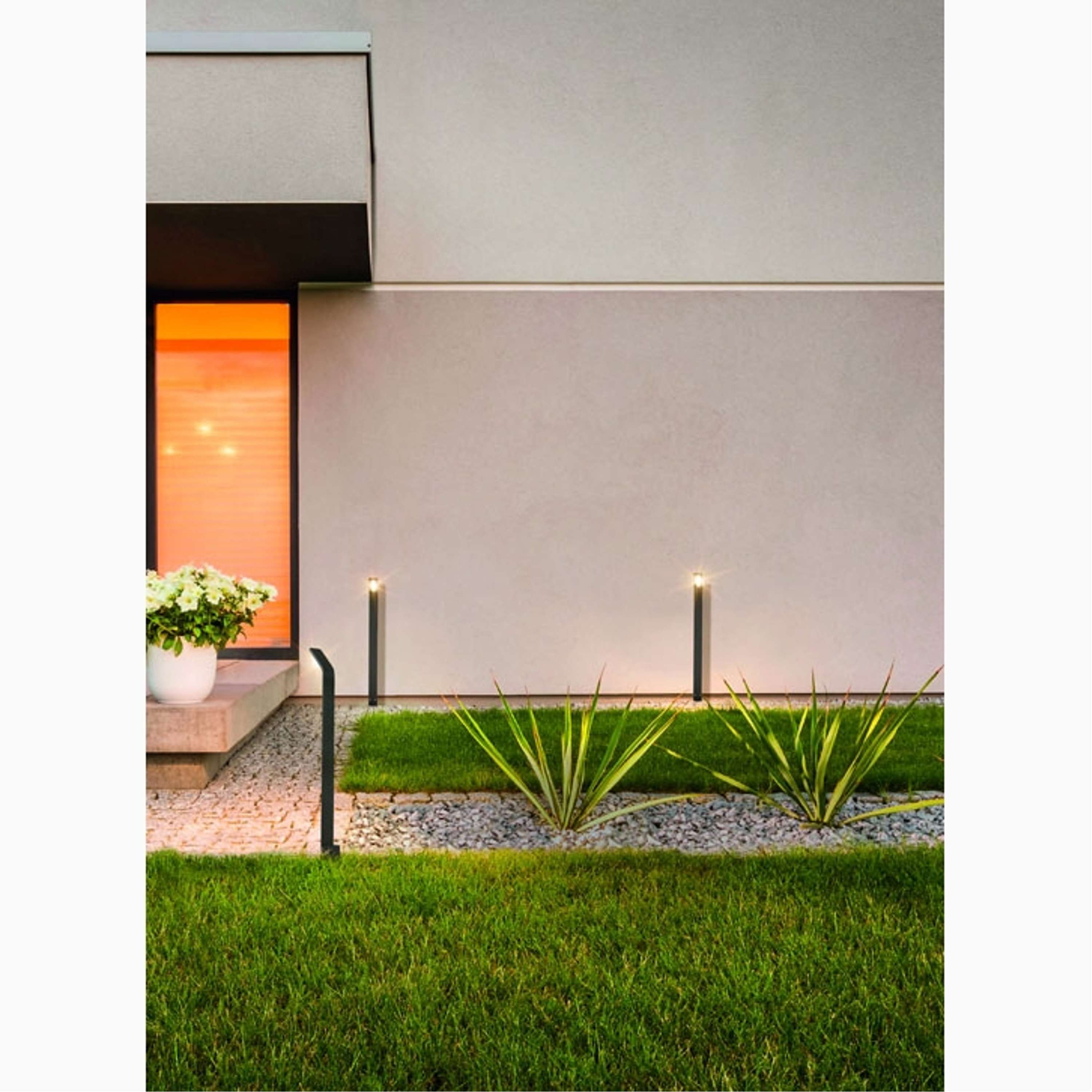 Lattice 600 Bollard Black