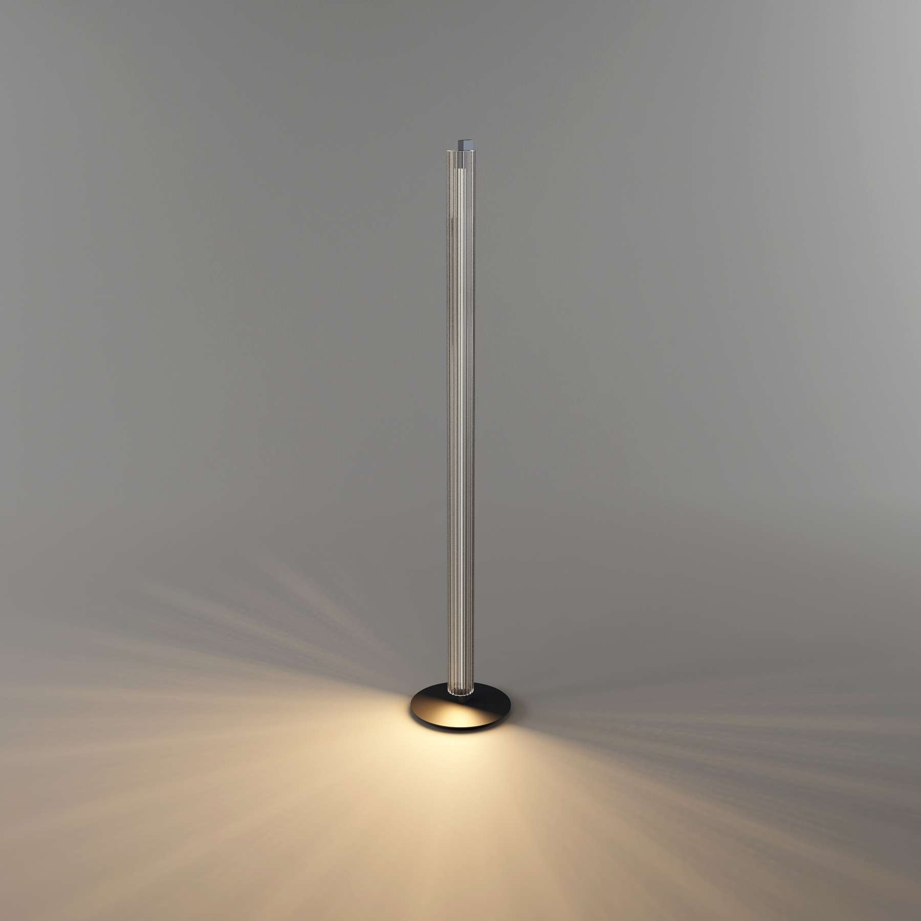 Pilar Small Floor lamp